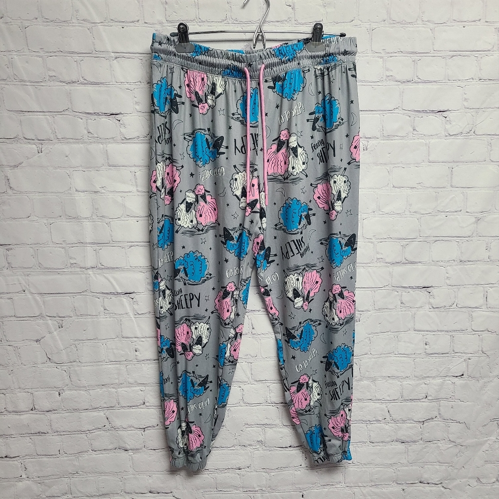 Briefly Stated pajama pants with sheep. XL. 053